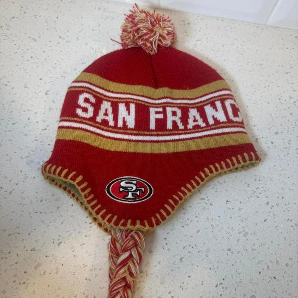 San Francisco 49ers YOUTH beanie with braided‎ tassel